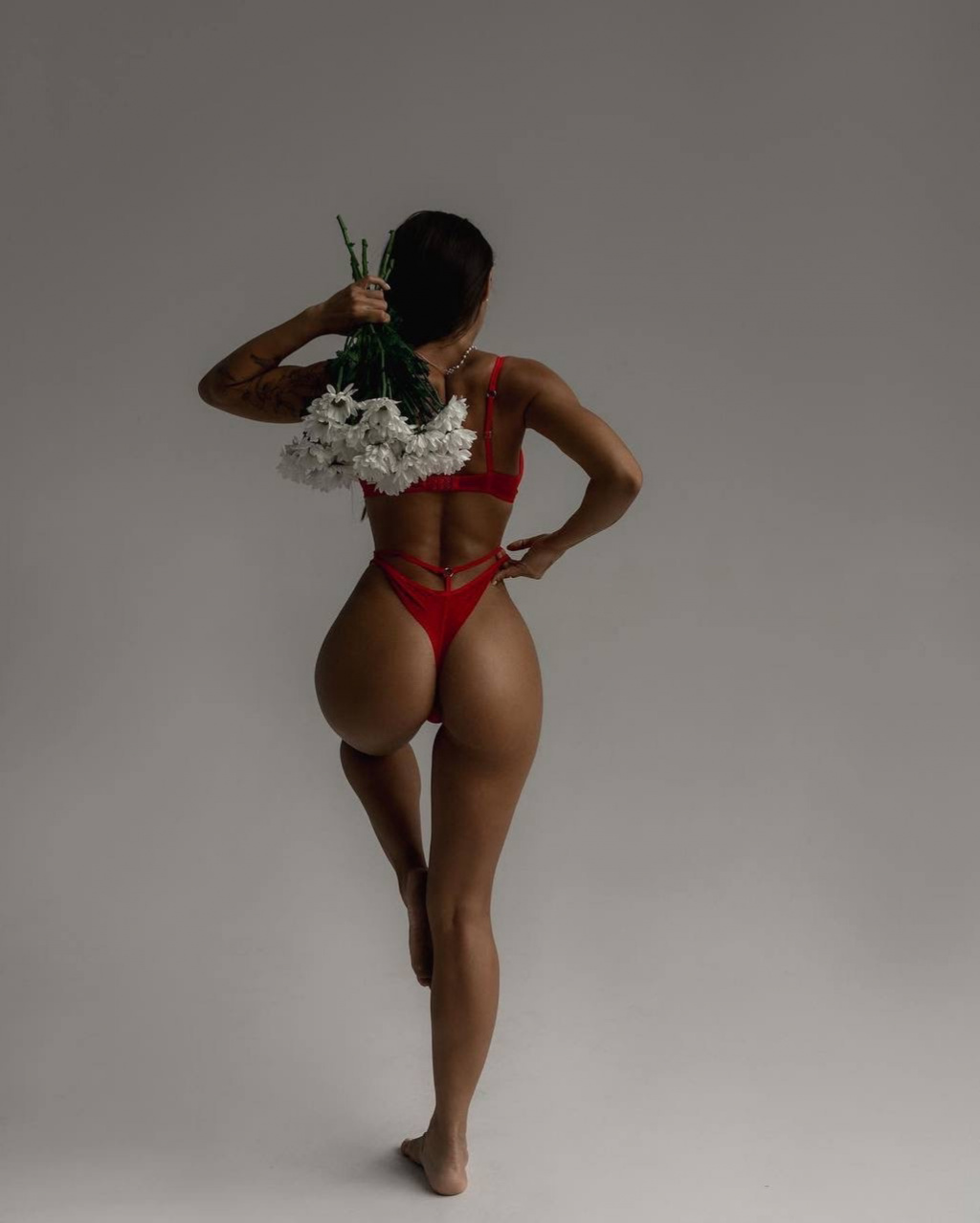 Лера : проститутки индивидуалки в Ярославля