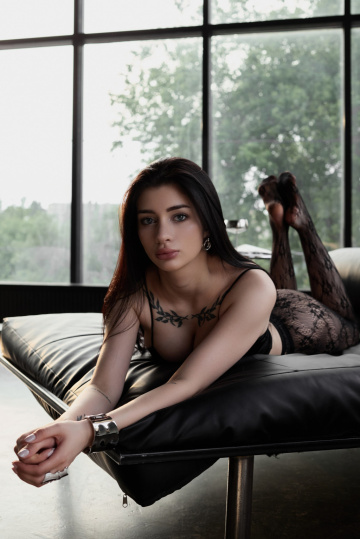 Ди: индивидуалка проститутка Ярославля