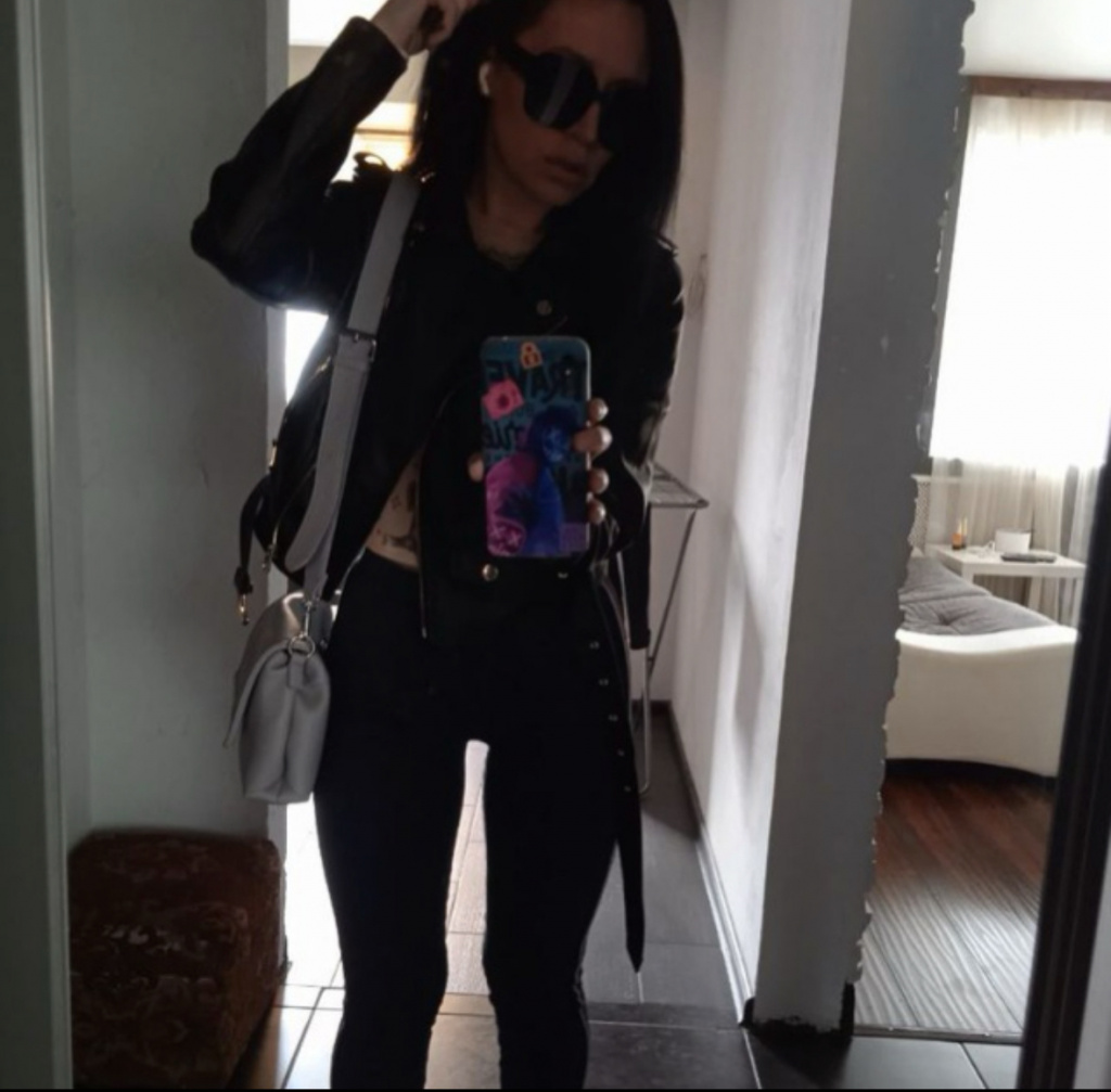 Вики : проститутки индивидуалки в Ярославля